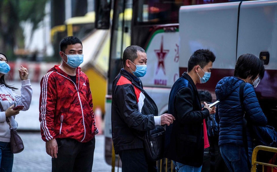 Asciende a 170 el número de muertos por nuevo coronavirus en China: 38 fallecieron en un día