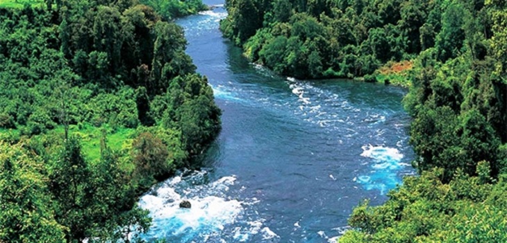 Joven de 23 años muere ahogado tras sumergirse en aguas del Río Bueno durante este 1 de enero
