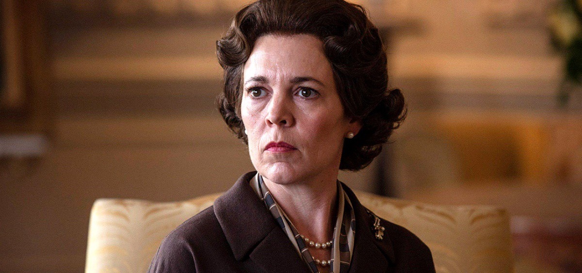 Olivia Colman estrenó cambio de look en los Óscar: sacó risas con broma sobre su nueva apariencia