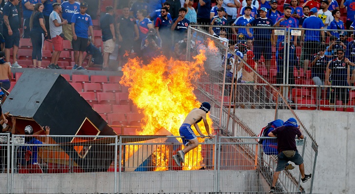 Incidentes partido U de Chile e Inter de Porto Alegre