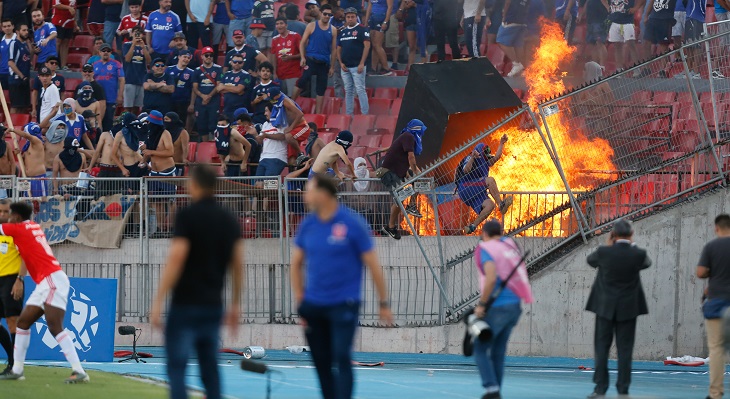 Incidentes partido U de Chile e Inter de Porto Alegre