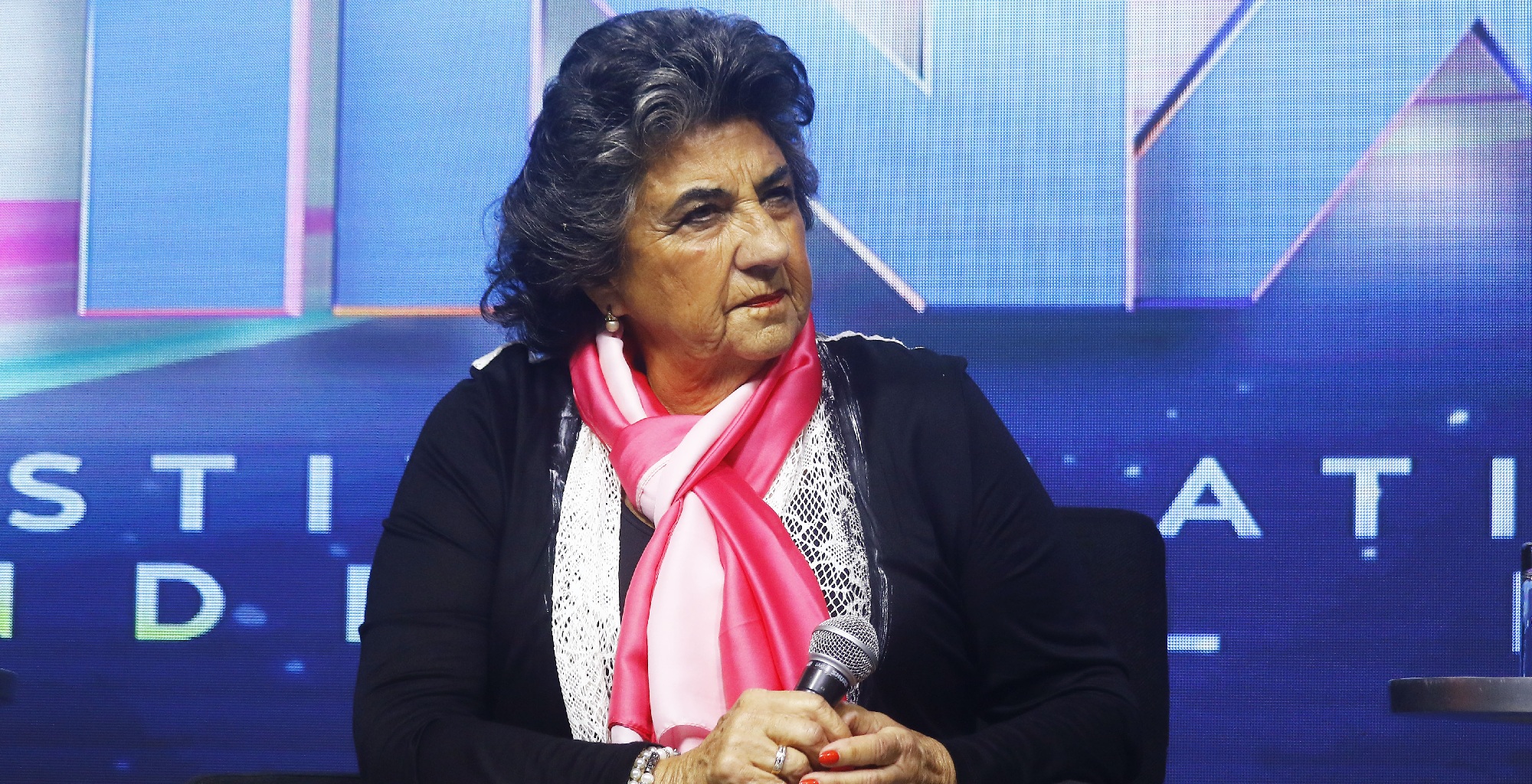 Pese a complejo contexto social: Virginia Reginato aseguró que Viña 2020 