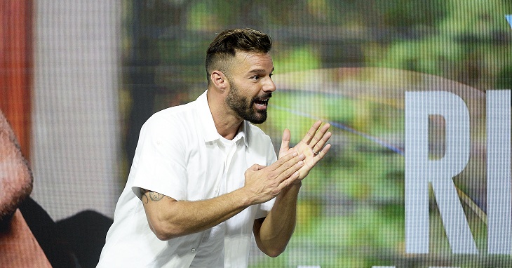 La particular cábala que siempre realiza Ricky Martin antes de viajar a nuestro país