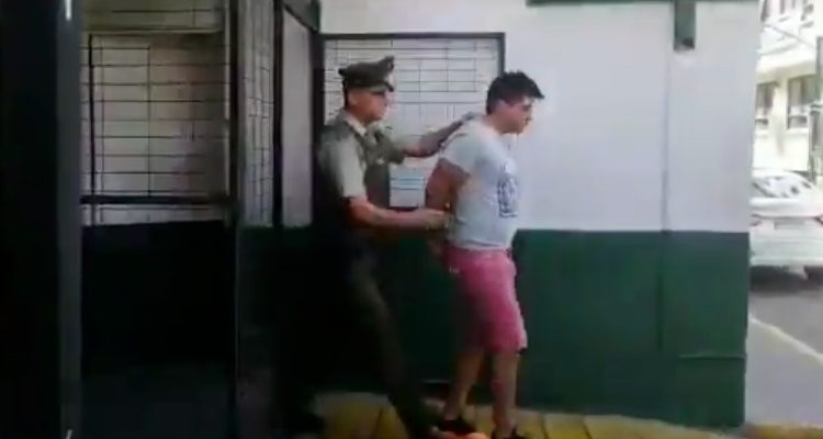 Carabineros detuvo a hombre acusado de violar a menor de edad: lo escucharon jactándose del crimen