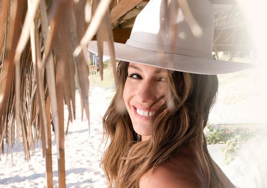 Se quedará en la casa de la mamá de Benja Vicuña? Pampita respondió a  rumores ante su viaje a Chile