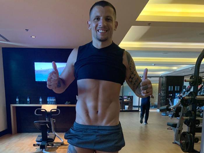 Emiliano Vecchio sorprendió con renovado estado físico