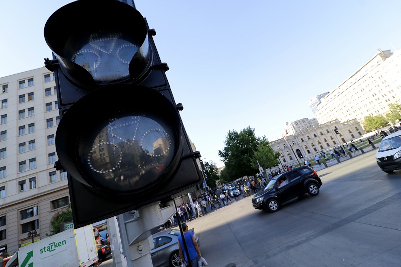 Reportan masivo corte de energía eléctrica en distintas regiones del país: 20% de clientes afectados