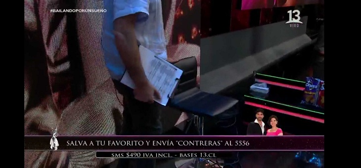 silla notario bailando por un sueño