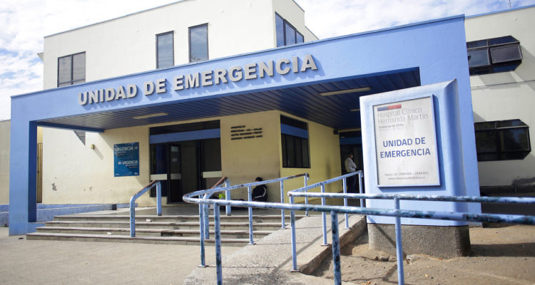 Niña de 5 años en riesgo vital tras recibir disparo mientras paseaba con su madre en Chillán