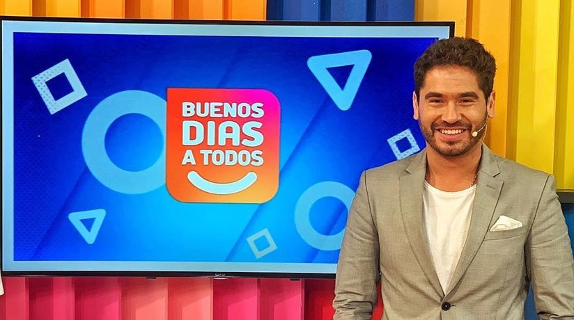 Gino Costa por salida de Hugo Valencia y Chiqui Aguayo de TVN