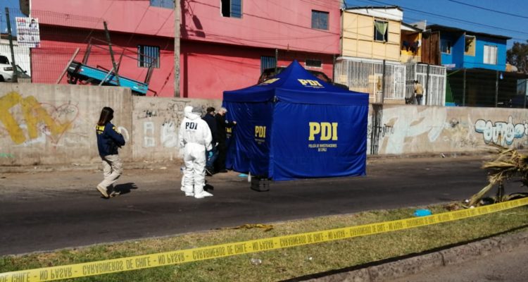 Encuentran cuerpo de mujer en Iquique