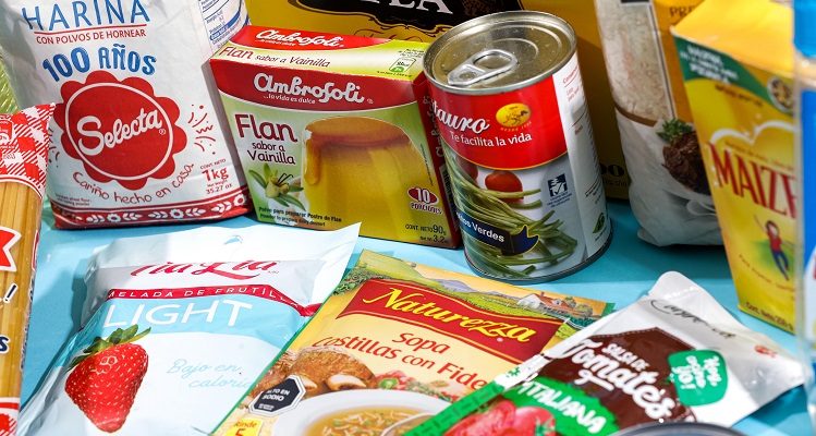 Primeras 500 mil cajas de alimentos serán entregadas este fin de semana en la región Metropolitana