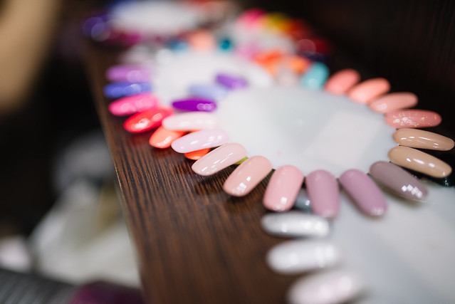 Para regalonear a tus uñas: 3 fáciles esmaltados que puedes realizar en casa y son tendencia