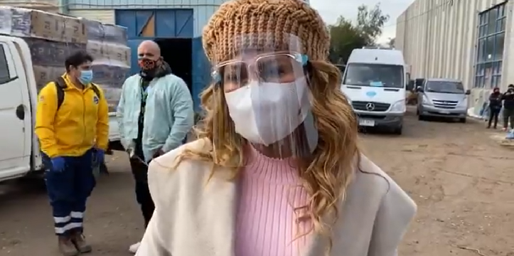 Alcaldesa Barriga acusó menor entrega de cajas comprometidas: llegaron 20 mil menos