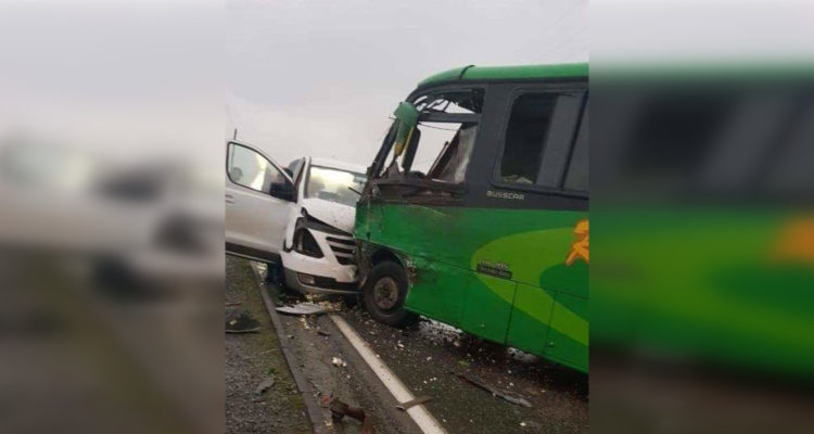 Grave accidente deja 5 muertos y 14 heridos en ruta que conecta Chillán y Yungay