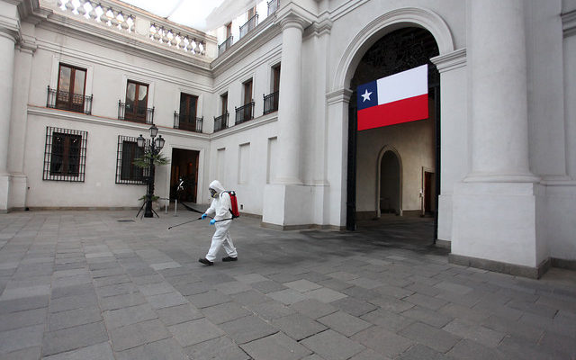 Jefe del Departamento de Seguridad Presidencial fue conectado a ventilador mecánico por COVID-19