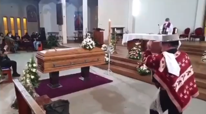 pie de cueca en funeral