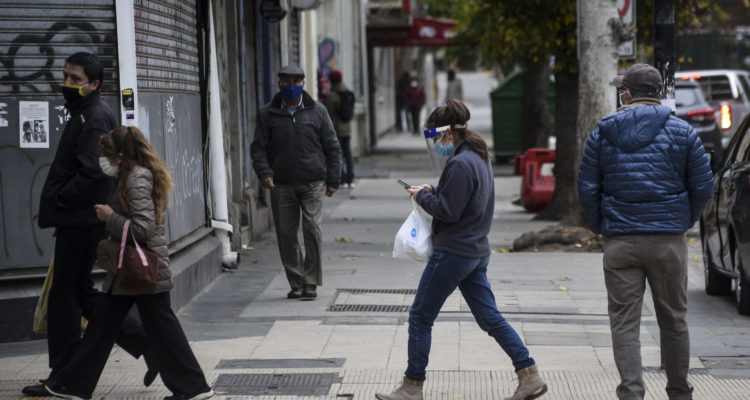 Gobierno realizará monitoreo anónimo a celulares para verificar cumplimiento de cuarentenas