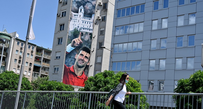 el gesto de Djokovic con ciudad de Serbia afectada por el COVID-19