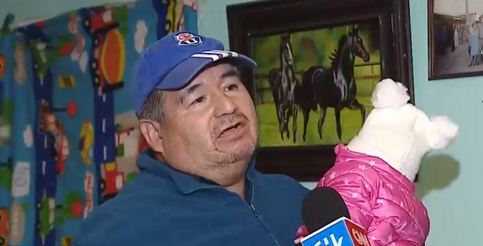 Hombre que solicitó ayuda de rodillas en Registro Civil explicó sus motivos: 