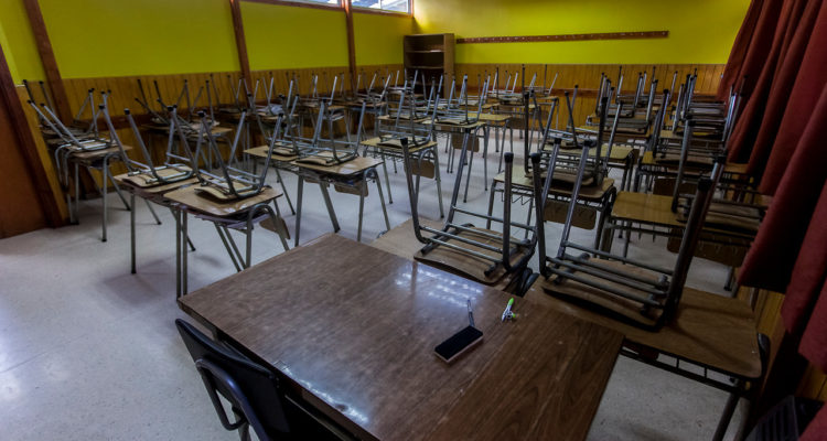 Mineduc y municipios acuerdan una semana de 