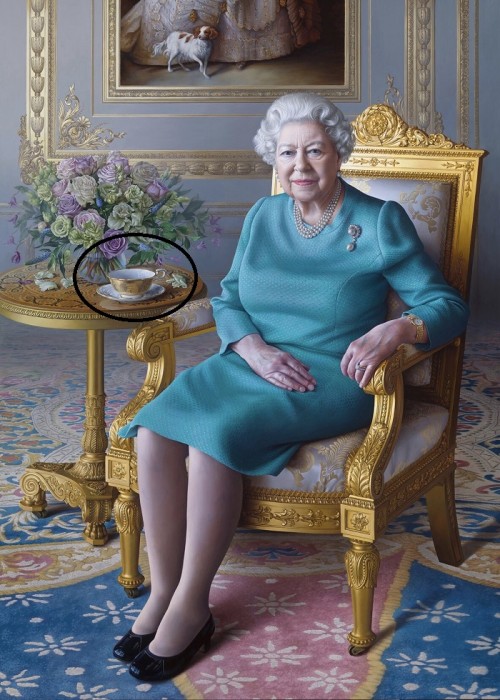 Estrenan nuevo retrato oficial de Isabel II