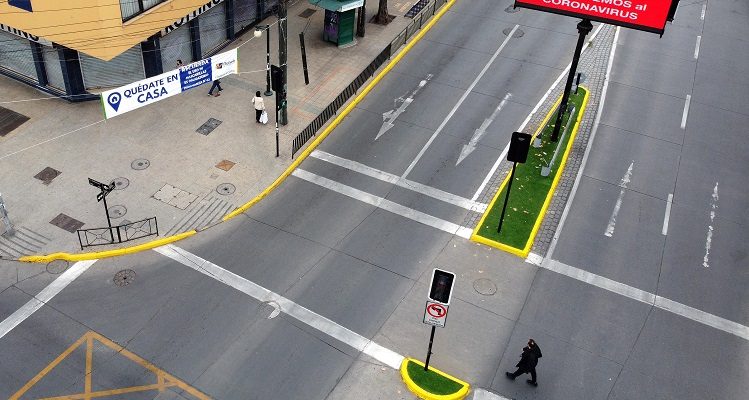 Plan de desconfinamiento en RM incluiría mayor frecuencia de transporte público y horarios diferidos