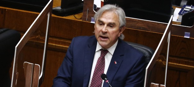 Moreira compara a Celestino Córdova con Hugo Bustamante: 