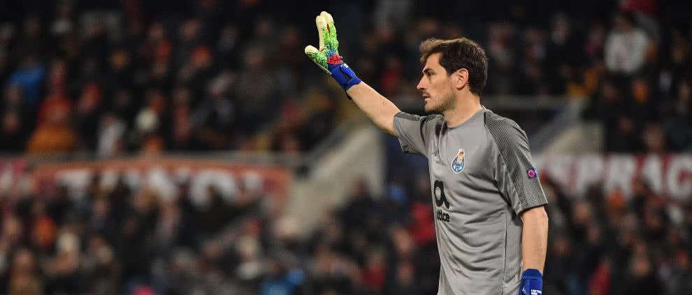 Iker Casillas da importante paso y confirma su retiro