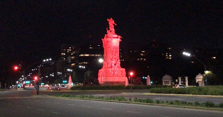 Monumento a La Carta Magna y las Cuatro Regiones Argentinas | Embajada de Chile en Argentina