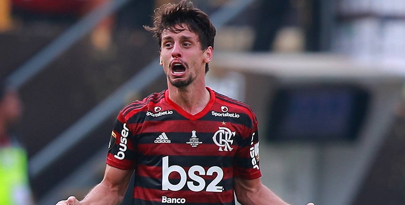 Confirman que defensor de Flamengo que jugó partido de Copa Libertadores dio positivo por COVID