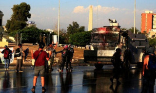 Detenidos tras incidentes en plaza Baquedano