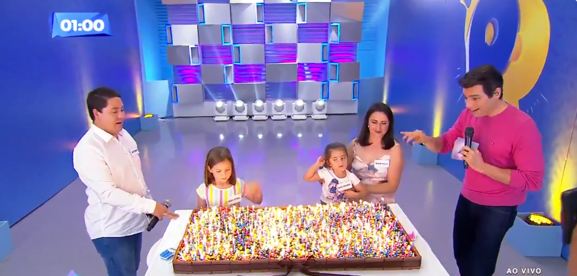hermanas de viral de la torta fueron invitadas a apagar 500 velas en la TV brasileña