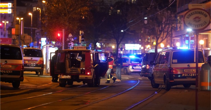 tiroteo en Viena deja como saldo cuatro fallecidos y decenas de heridos