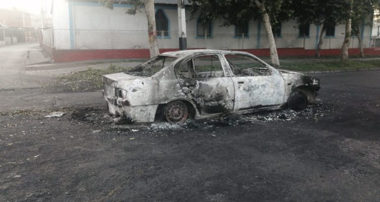 Joven de 15 años murió atropellado en barricada en Huechuraba: auto fue quemado y hay un detenido