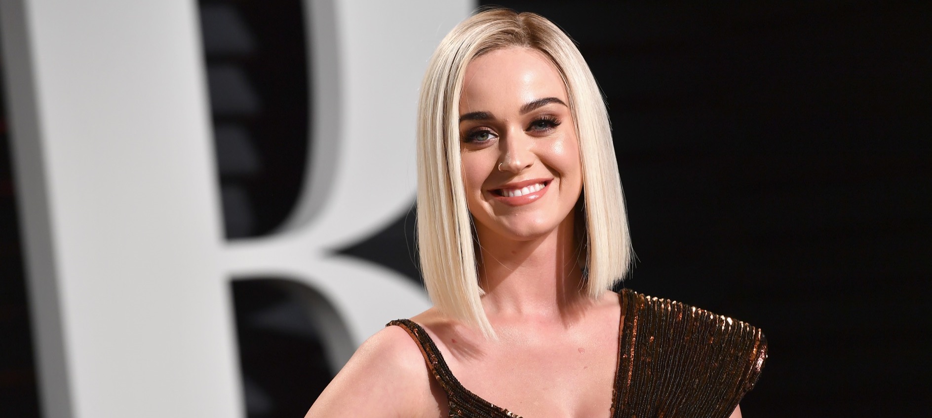 "Está de vuelta": Katy Perry sorprendió a fans con look que recordó los inicios de su carrera