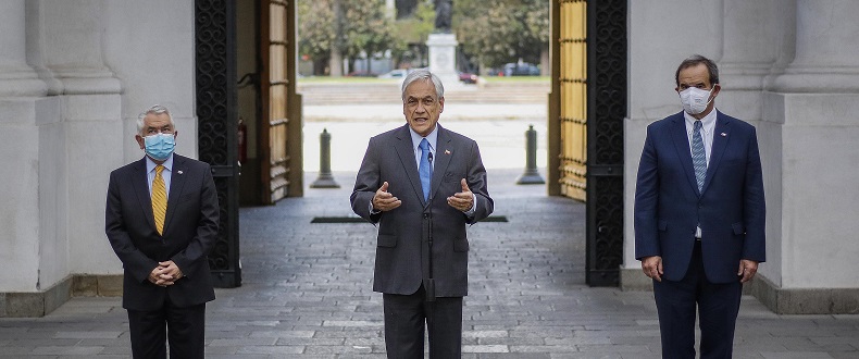 Presidente Piñera anuncia que este jueves iniciará proceso de vacunación en Chile