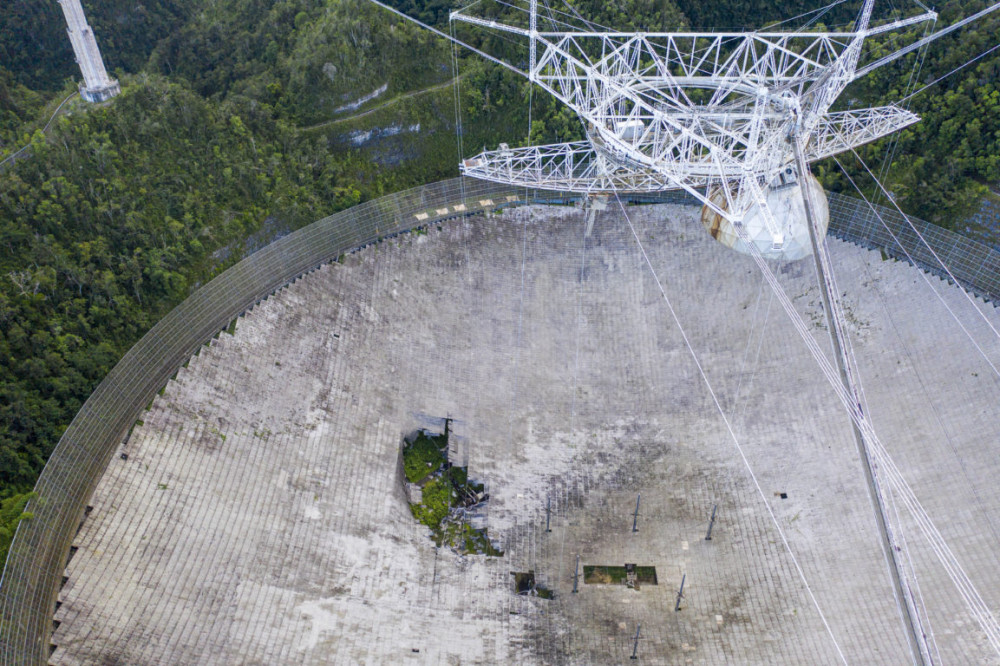 radiotelescopio de Arecibo en Puerto Rico