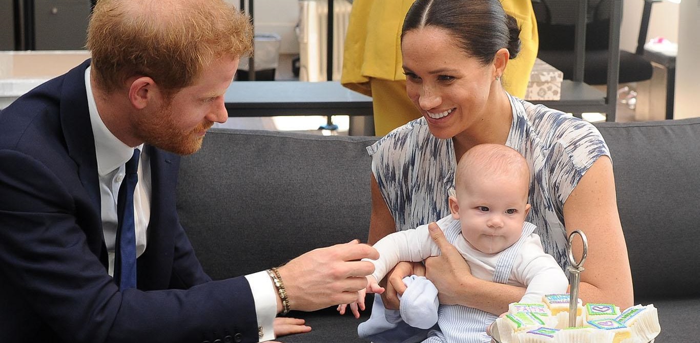 Hijo del príncipe Harry y Meghan Markle cumple tres años: Archie recibió saludos de la corona británica