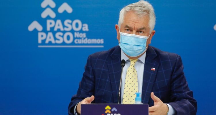 COVID-19: Gobierno confirma conversaciones con laboratorio chino para obtener nuevas vacunas