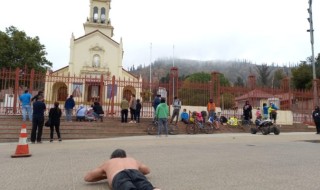 Peregrinos llegan a Santuario de Lo Vásquez pese a prohibición y contraviniendo normas sanitarias