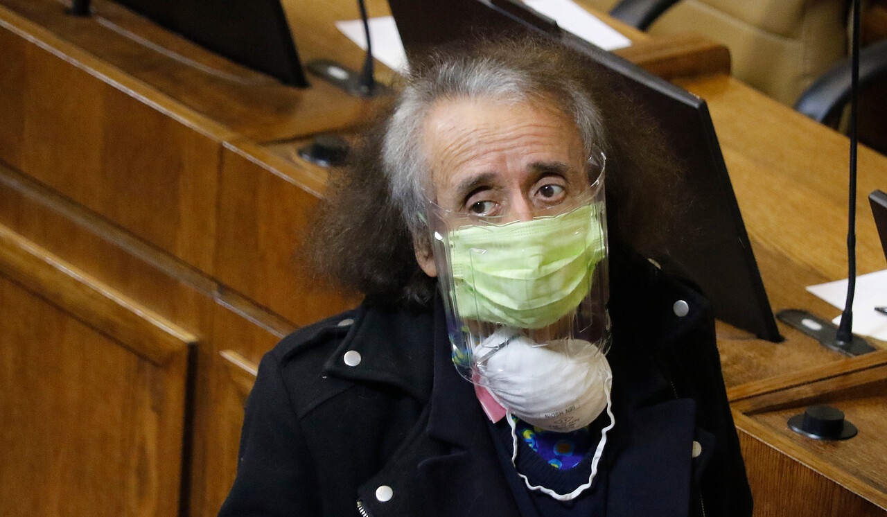 Tras grave funa por abuso sexual: Florcita renuncia a presidencia de comisión y Cámara analizará caso