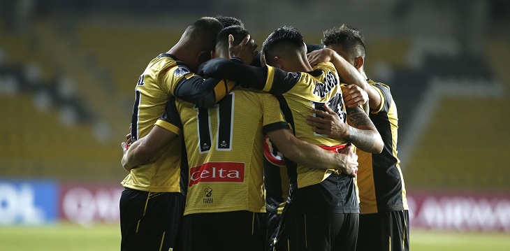 Conmebol suspende semifinal de Coquimbo Unido ante Defensa y Justicia por casos positivos de COVID