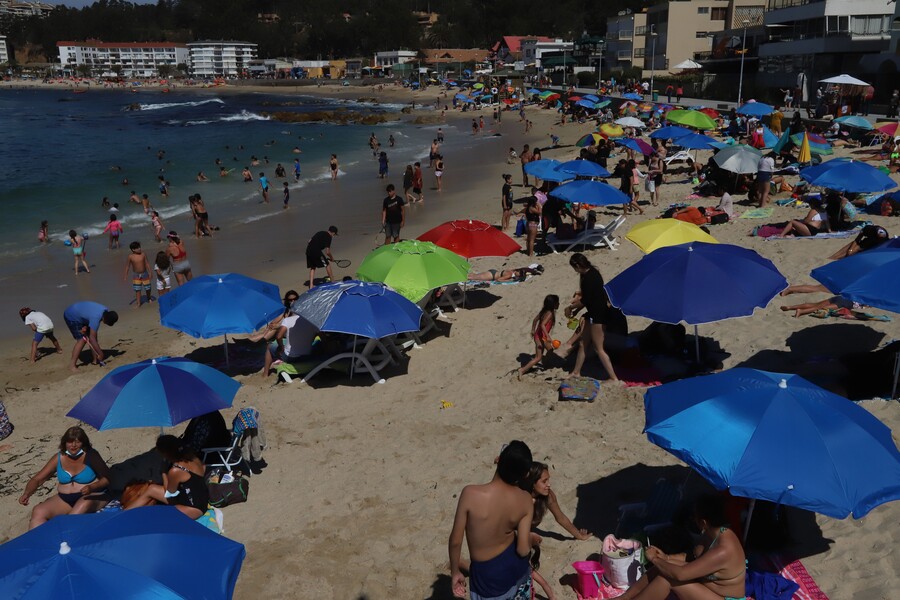 ¿Dónde van los turistas con permisos de vacaciones del Gobierno? Coquimbo lidera preferencias