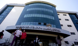 Hospital Regional de Concepción denuncia a padres que tratan a hija con aceite de cannabis