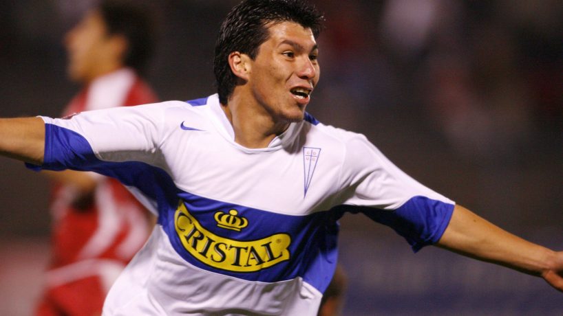 ¿Gary Medel vuelve a la UC? Presidente del club Juan Tagle dice que sí ¿Cuándo? Esa es la duda