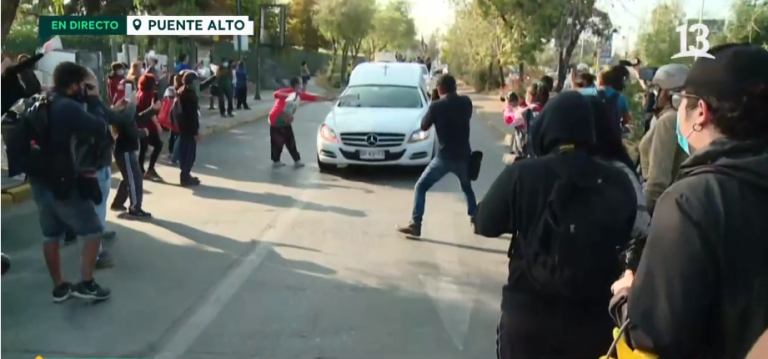 Equipo de Bienvenidos vivió tenso momento cuando cubría cortejo fúnebre de malabarista: fue agredido