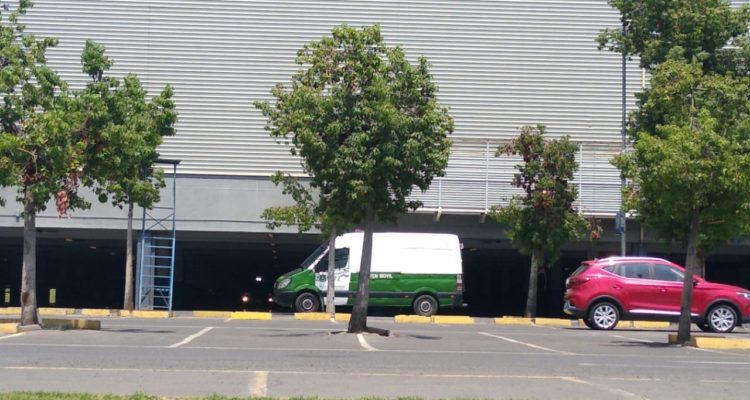 Asesinan a mujer en supermercado Líder de La Florida: habría sido atacada con cuchillo por expareja