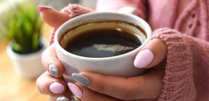 Especialistas revelan que consumir café antes de entrenar ayuda a aumentar la pérdida de peso