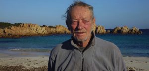'Robinson Crusoe italiano': hombre abandona isla en la que vivió solo por 32 años